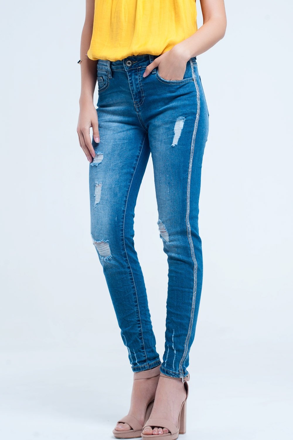 Skinny Jeans With Rips and Glitter Line